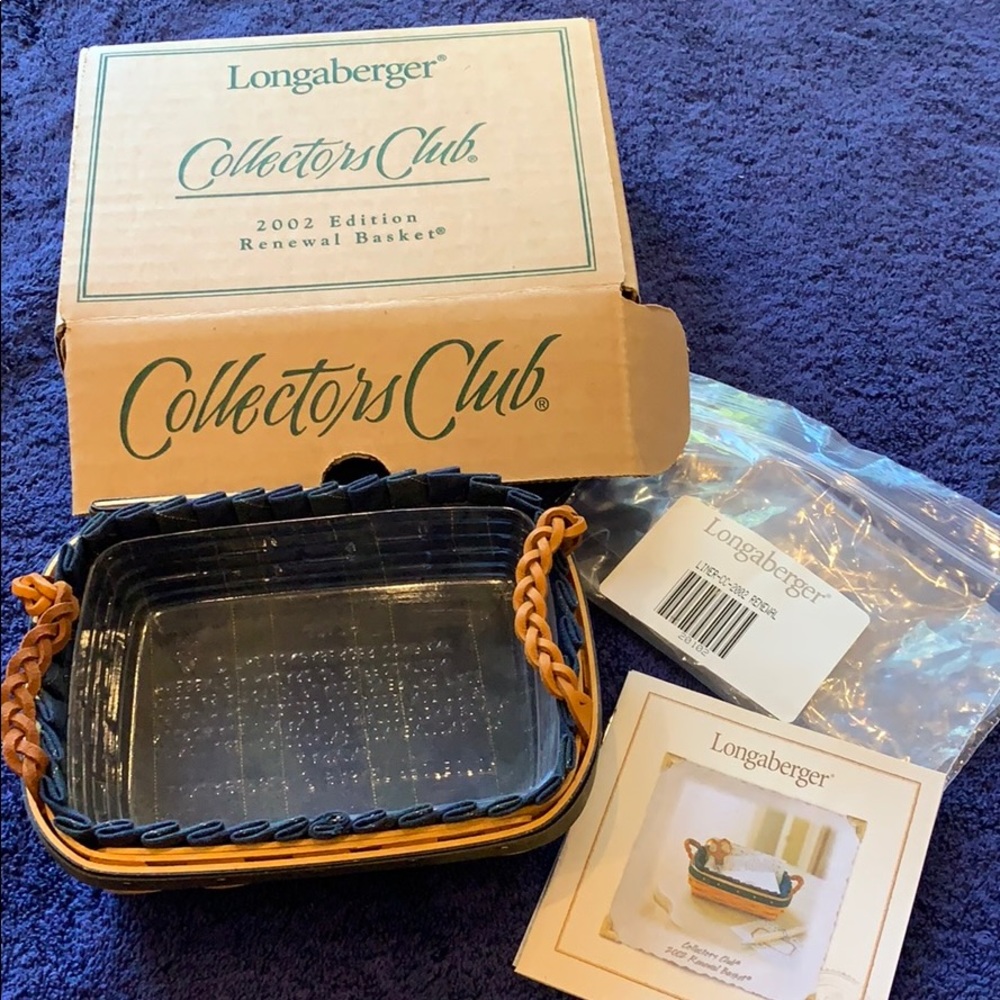 Longaberger Collectors Club 2002 Renewal basket
